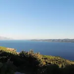 Sarmantna Kamena Kuca *