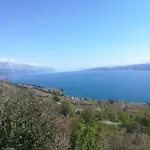 Sarmantna Kamena Kuca Omiš